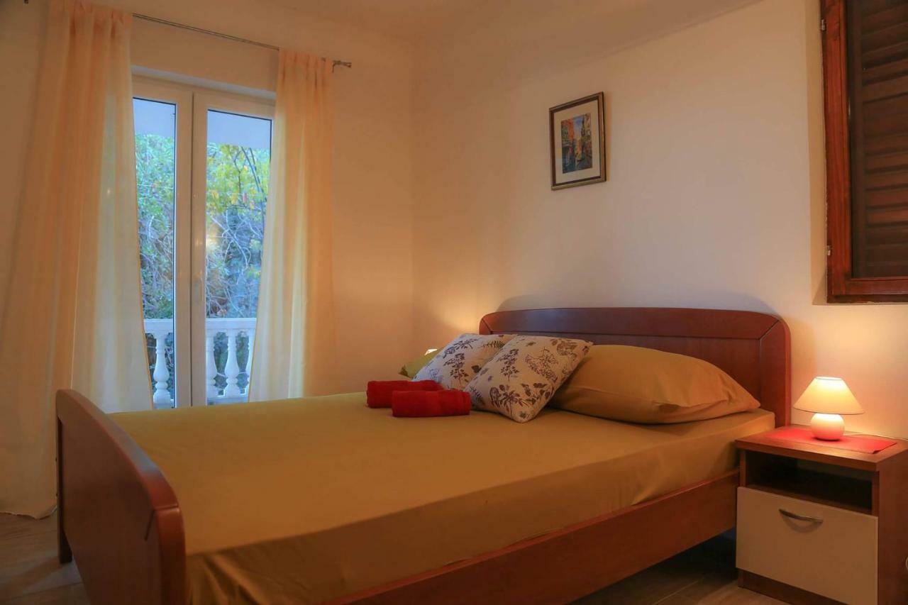 Marivo Guest House Molunat Exterior foto