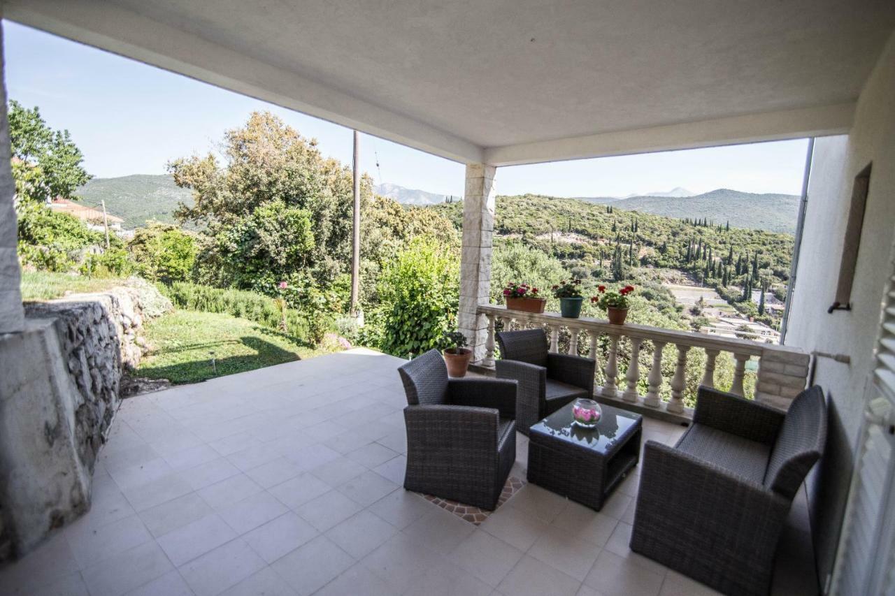 Marivo Guest House Molunat Exterior foto